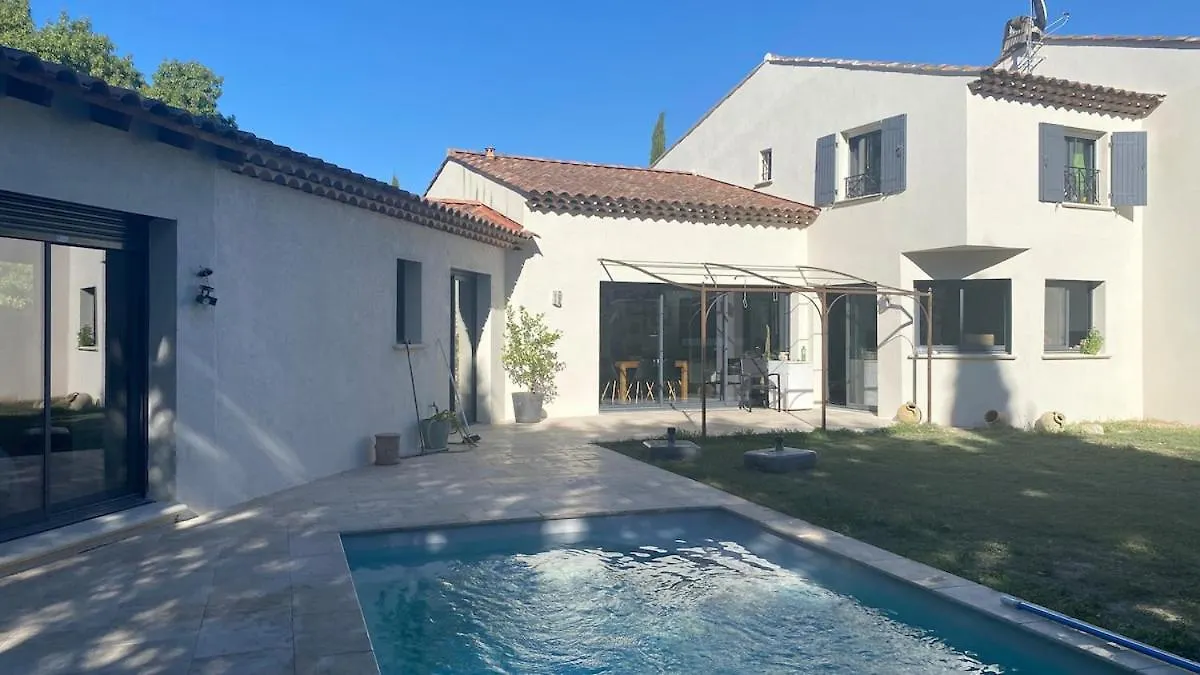 3 Bedroom Villa With Pool Aix-en-Provence