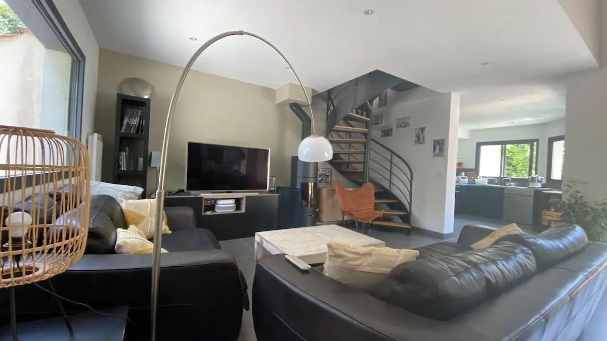 3 Bedroom Villa With Pool Aix-en-Provence